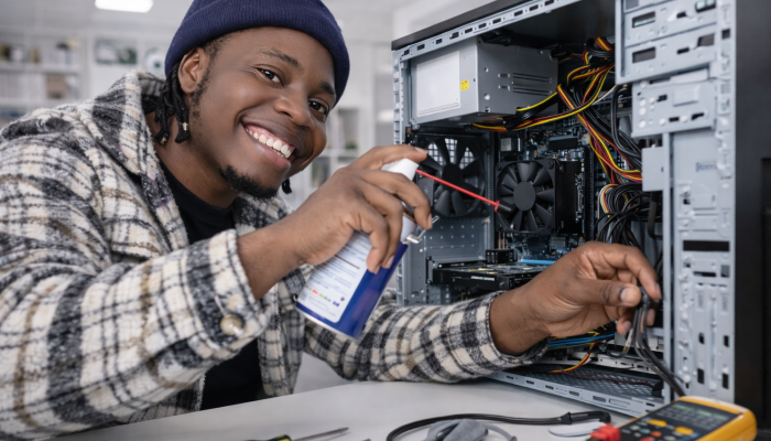 wecode designs CEO javismelon